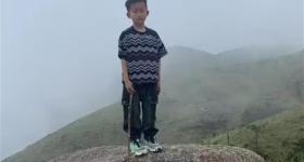 8岁男童在1800米山顶失踪24小时