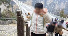 15岁女孩殒命铁轨，此前该路段已有至少17人身亡