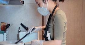 女子称穿瑜伽服上门做饭不是为流量,客户大多是年轻女性