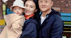 李亚鹏妻子自曝没钱 从大平层换小房：一家人在一起就好