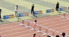 吴艳妮打破首都高校女子100栏纪录，世界排名升至第21位