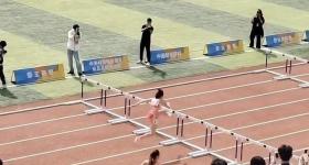 吴艳妮代表北体参赛,打破29年来首都高校女子100栏纪录
