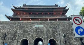 “瓦片脱落”的凤阳鼓楼属于违建？文旅局回应