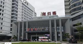 女子去世前家属求助7小时无医生救治，院方：这很重要吗