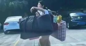 班主任辟谣扁担女孩高考527分：不实，不要再打扰她
