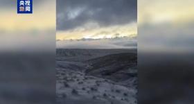 世界“干极”罕见降雪！智利阿塔卡马沙漠披银装