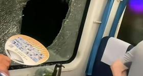 律师解读列车滞留乘客砸窗：符合紧急避险要件