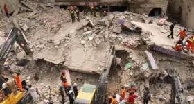 巴基斯坦卡拉奇一栋建筑倒塌 已致17人死亡