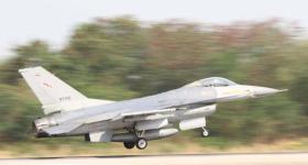 泰国军方称已出动F-16战机摧毁柬方两处军事设施