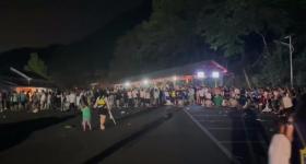 贵州一漂流景区大量游客滞留至半夜 景区致歉并整改