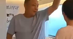 于东来发视频称做手术已六天，与妻子温馨共舞