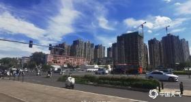 带伞！今起3天河南更热，此时西北已下雪，冷空气会来河南吗