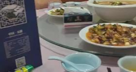 男子称“与所长局长吃饭喝酒”，河北邯郸纪委辟谣