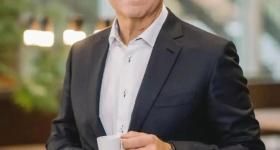 与下属谈恋爱，雀巢CEO被解雇
