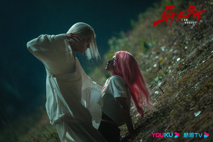 《异人之下》竟然面试了上百个冯宝宝｜揭秘